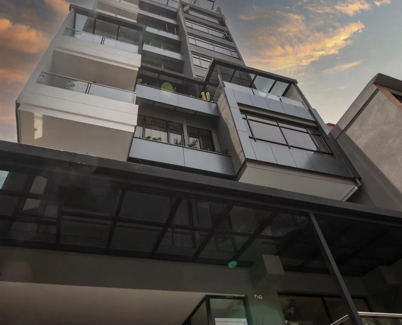 Sonata 44 Hotel Laureles Medellín