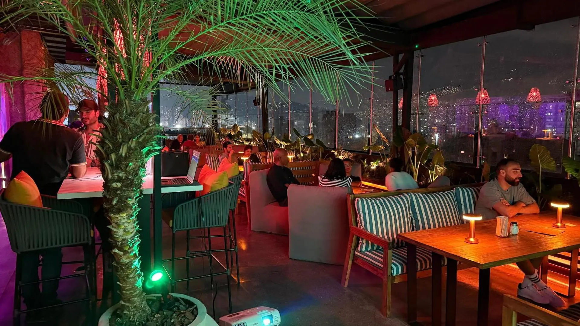 Sonata 44 Hotel Laureles Medellín Colômbia