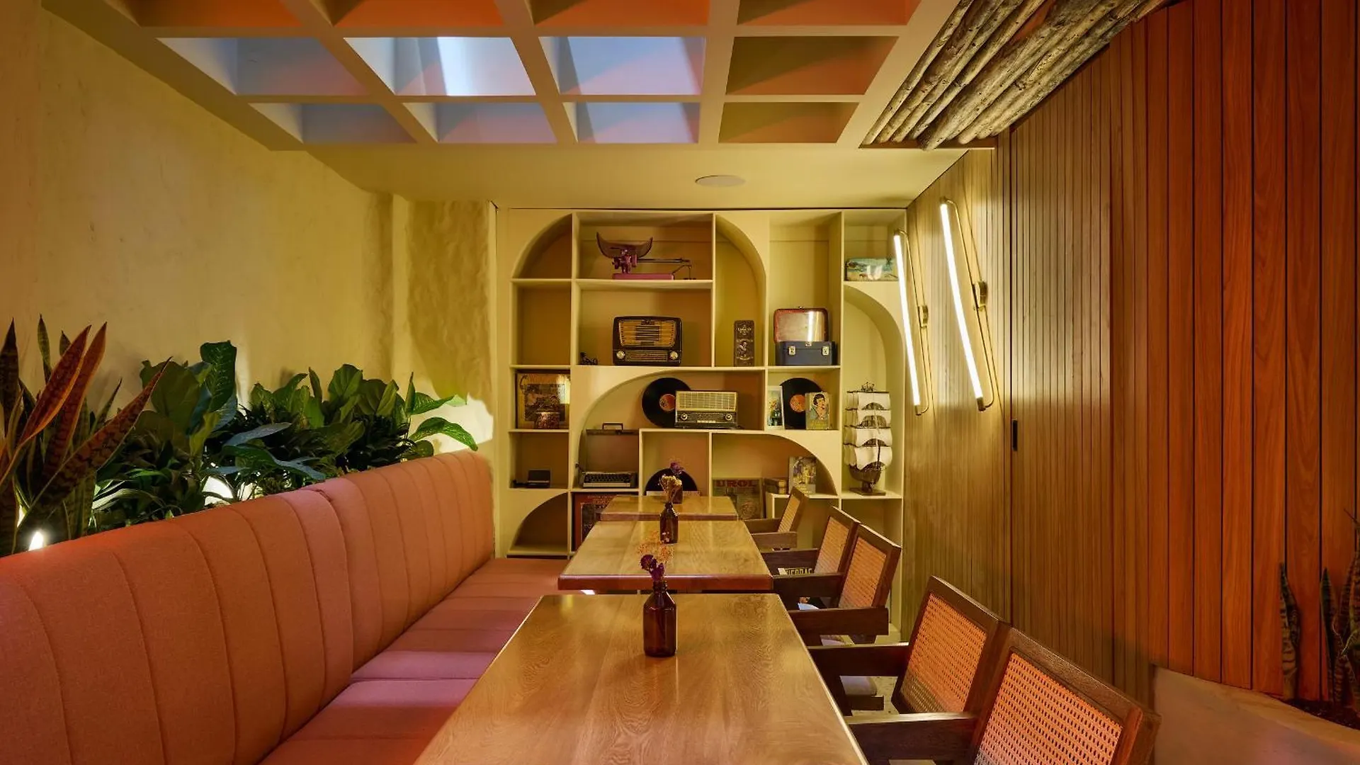 Sonata 44 Hotel Laureles Медельин