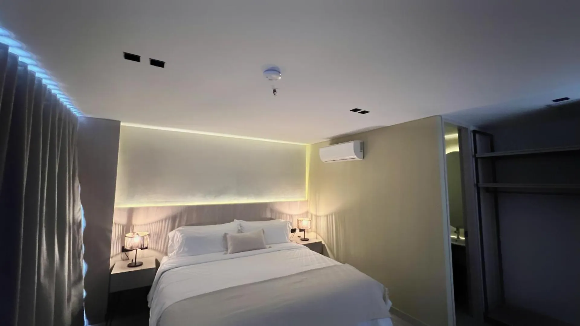 Sonata 44 Hotel Laureles Medellin 0*,  Colombia