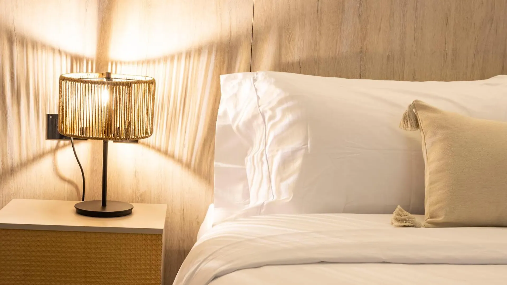 Sonata 44 Hotel Laureles Medellín Colombia