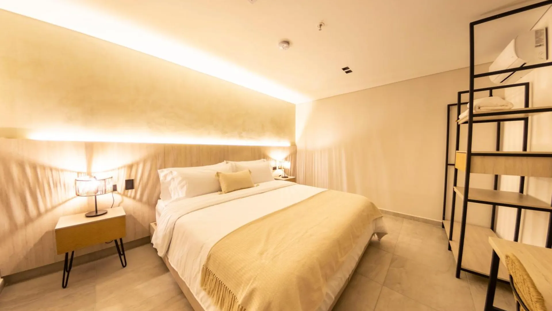 Sonata 44 Hotel Laureles Medellín 0*,  Colombia