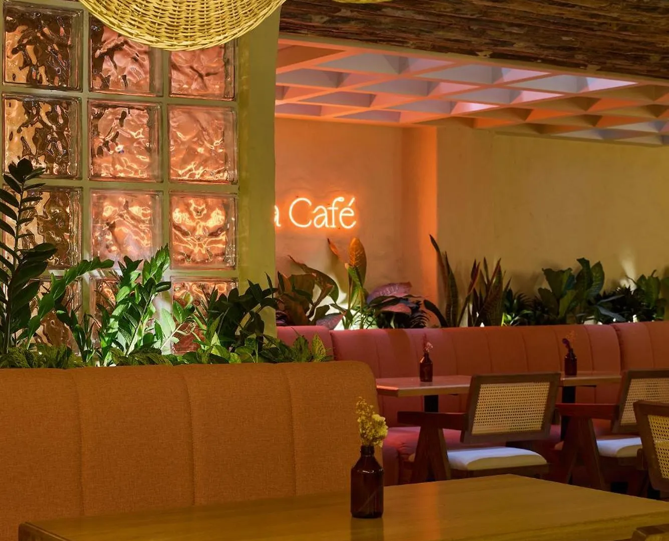 Sonata 44 Hotel Laureles Medellín Colombia